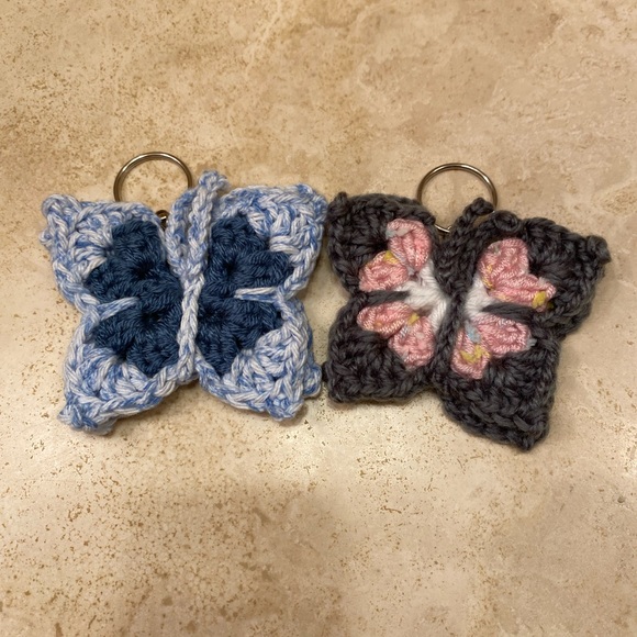 Set of 2 New Handmade Crochet Butterflies Keychains  Backpack Purse Decor - Picture 1 of 8